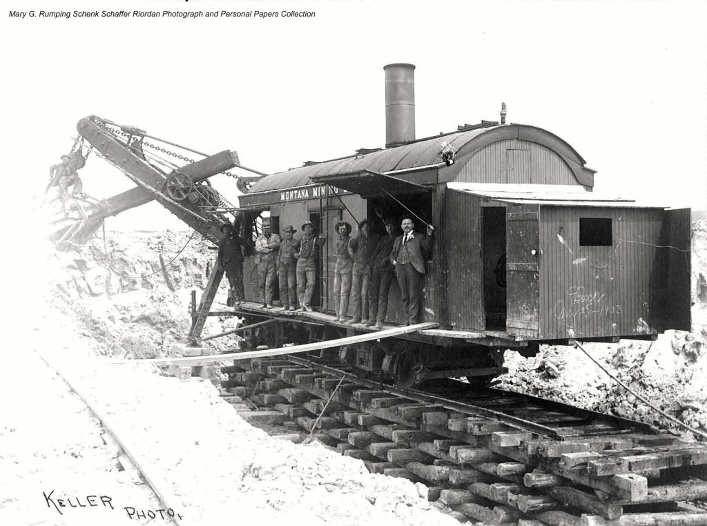 1903 railyard photo